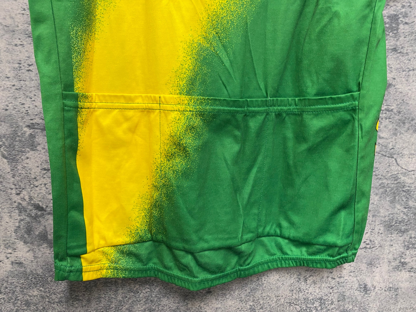 IM320 AUSSIE 半袖 サイクルジャージ 緑 黄 青 L ハーフジップ CHEVROLET