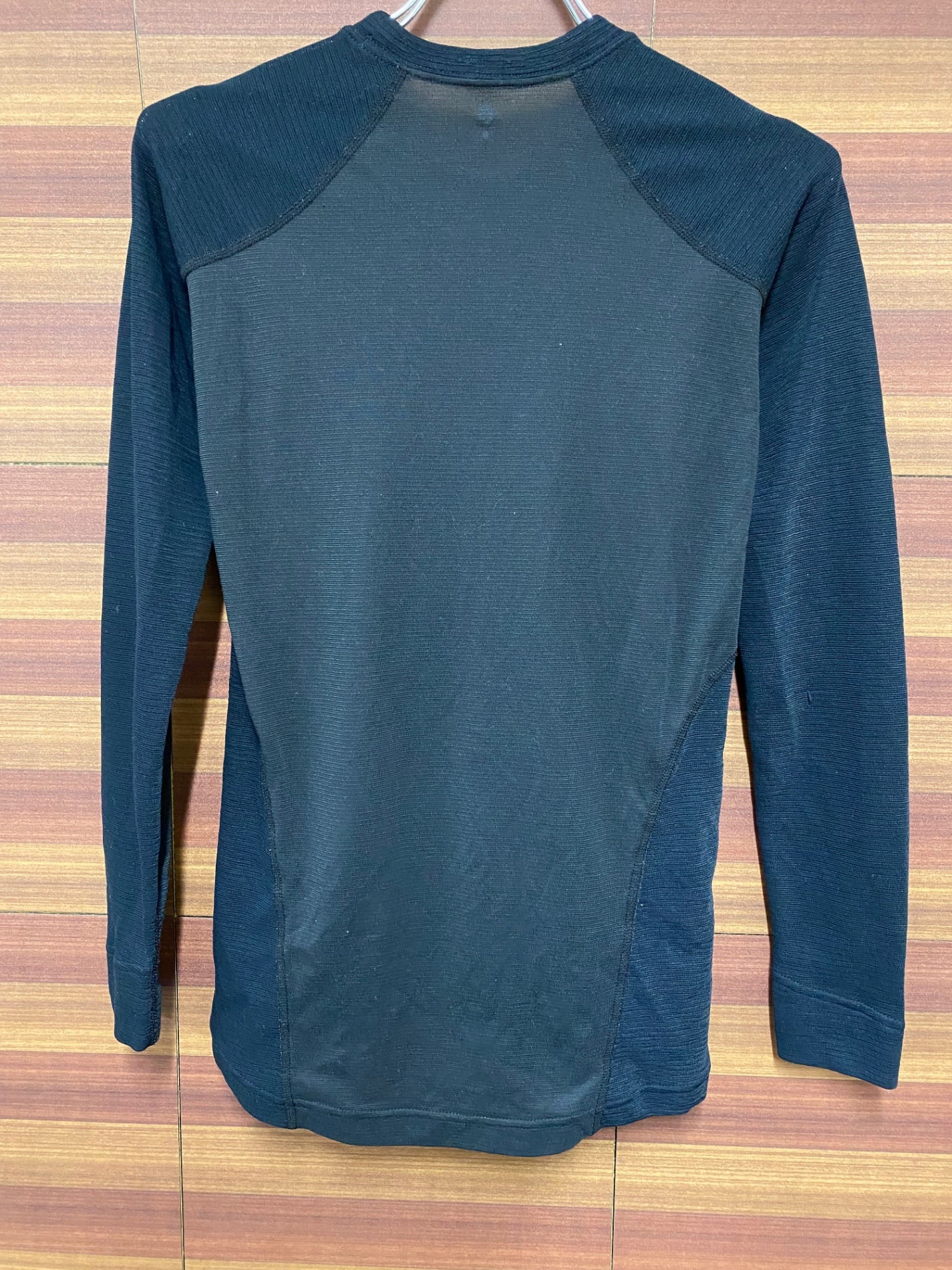 IN531 モンベル mont-bell 長袖 べースレイヤー 黒 S