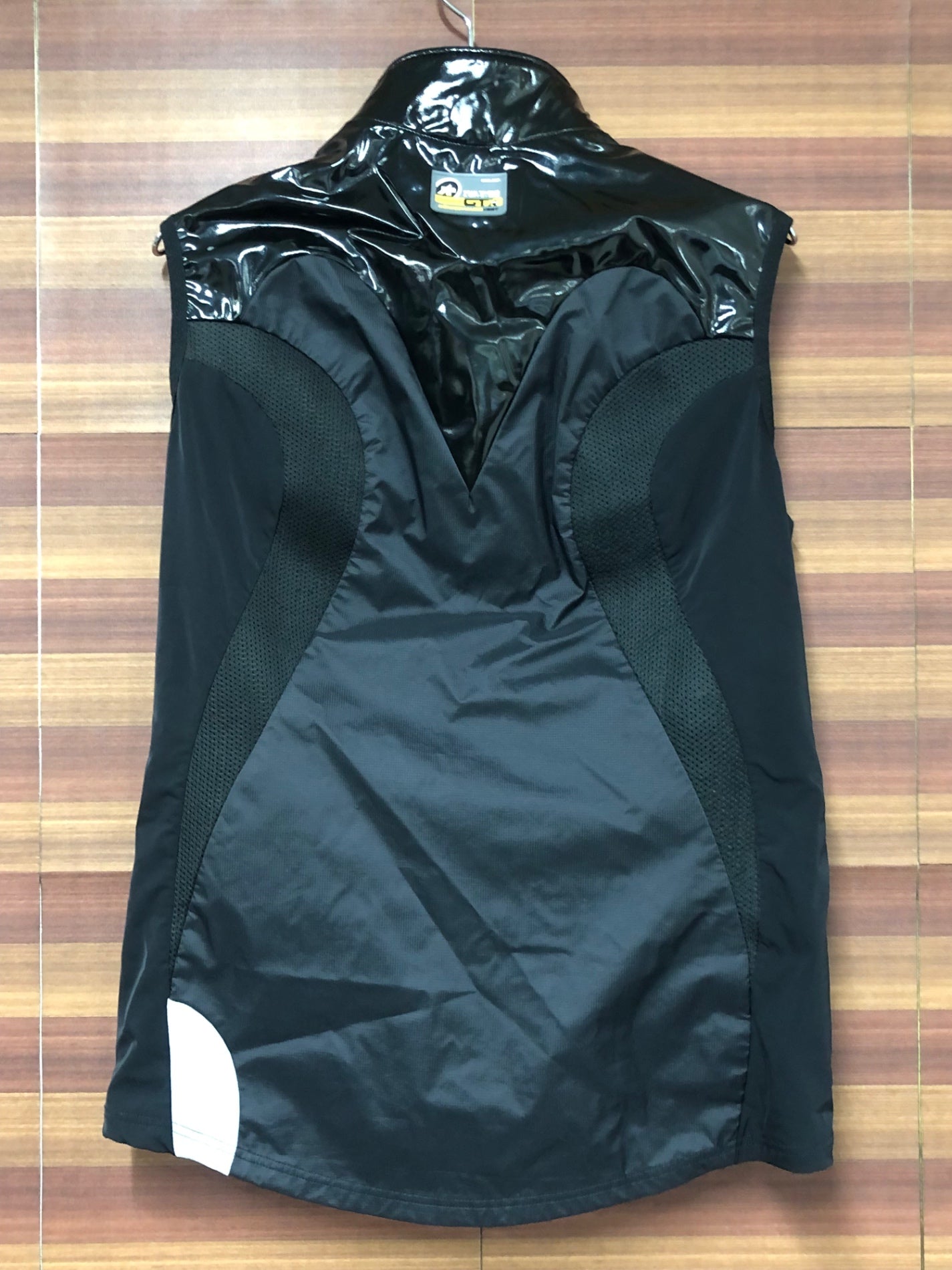 IN375 アソス Assos サイクルベスト ジレ 黒 M