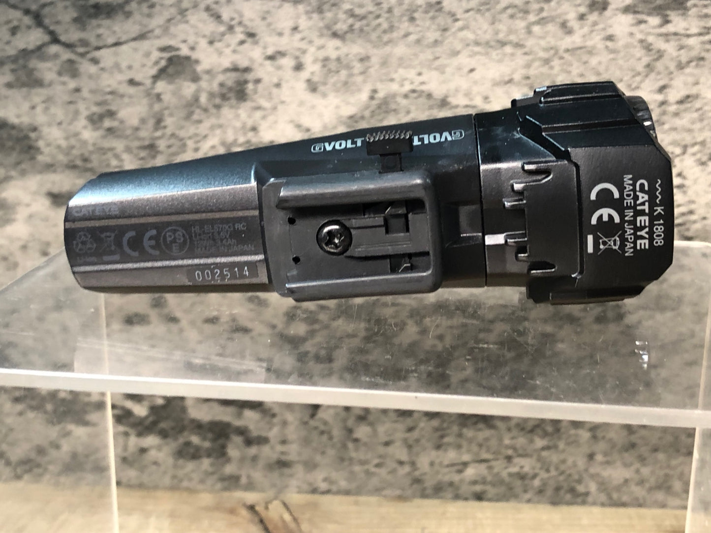 IW902 キャットアイ CATEYE GVOLT100 フロントライト ※点灯確認済み