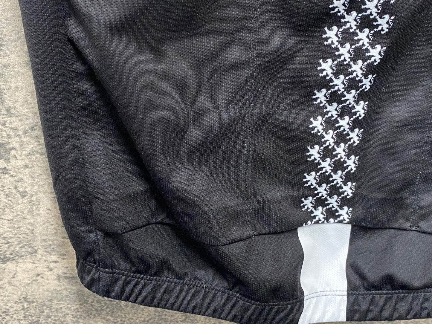 JB968 リオンドカペルミュール Lion de KAPELMUUR 半袖 サイクルジャージ M 黒