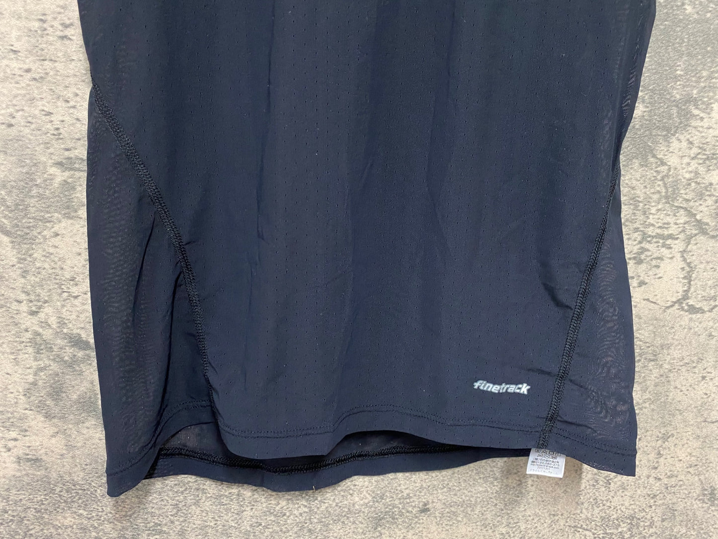 JD479 ファイントラック finetrack ノースリーブ べースレイヤー 黒 S