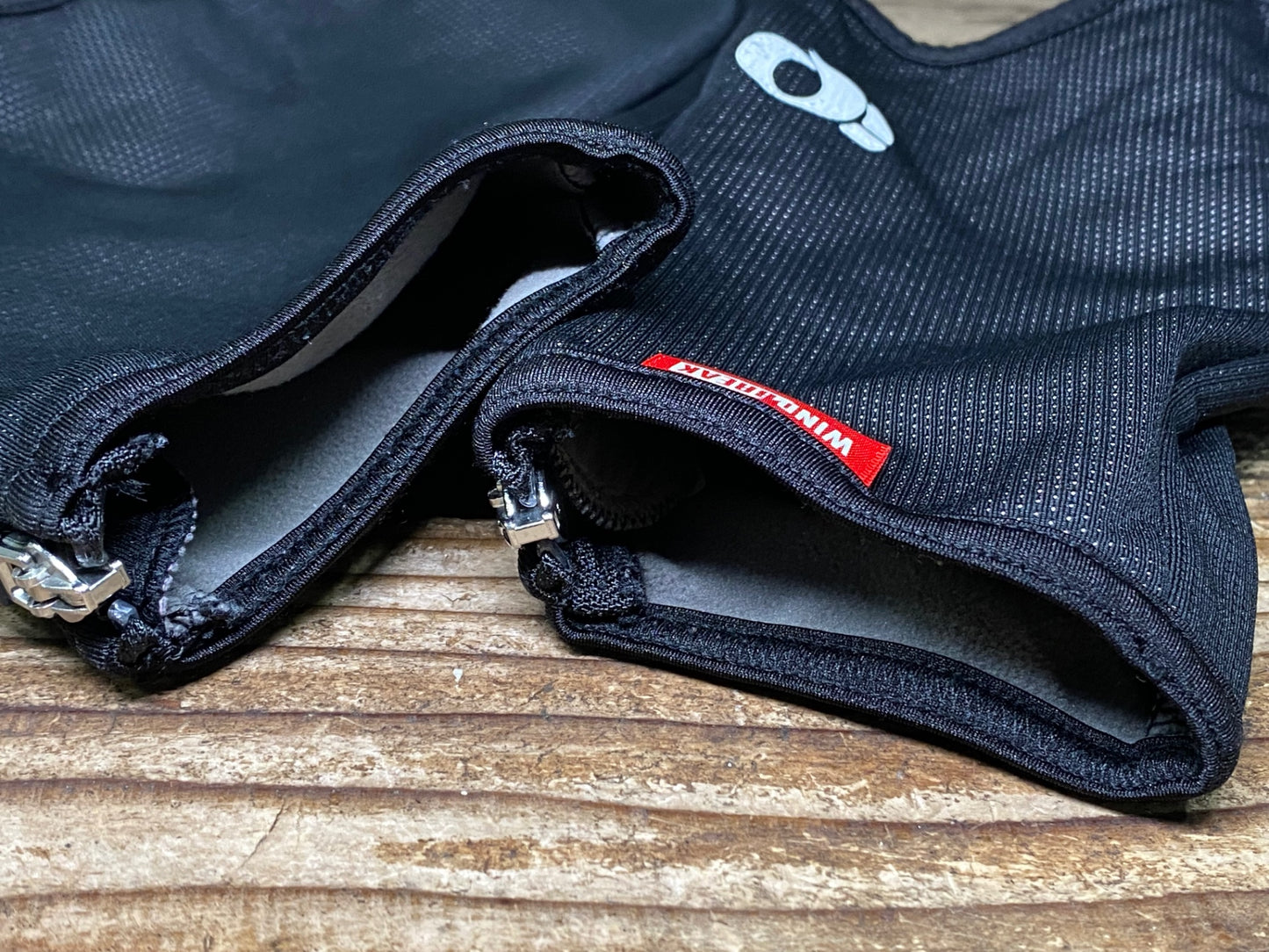 IU299 パールイズミ PEARLiZUMi WINDBREAK シューズカバー 黒 L