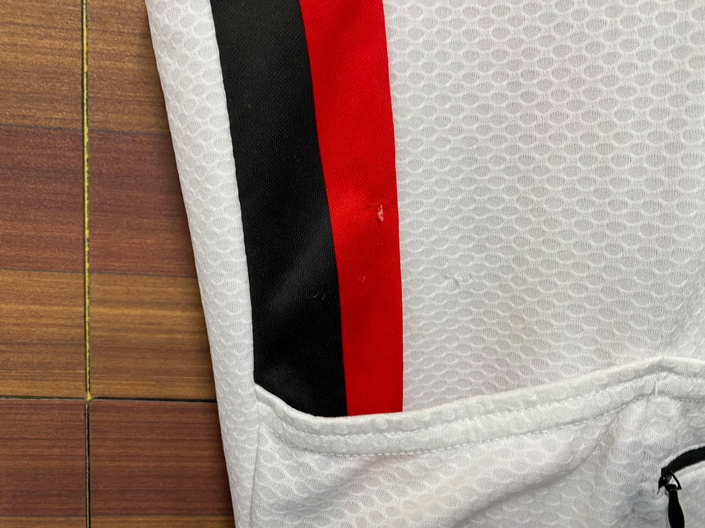 IN869 カステリ CASTELLI 半袖 サイクルジャージ 白 赤 XL ※ほつれ