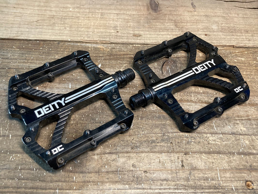 IN170 デイティー DEITY BLADERUNNER フラットペダル