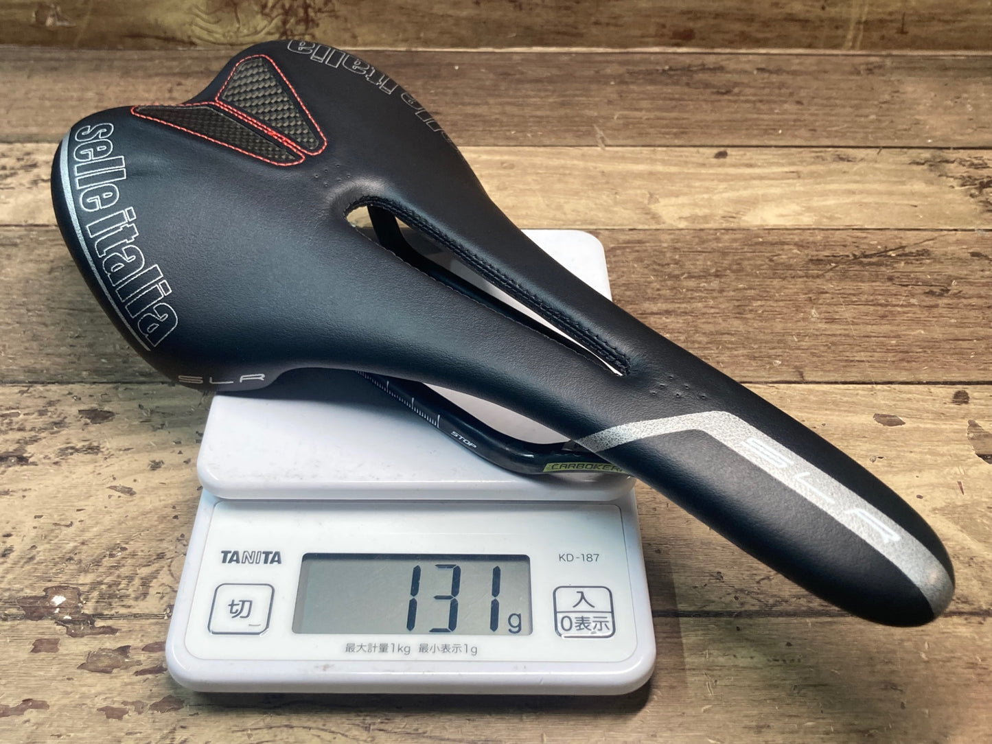 IE941 セライタリア Selle Italia SLR KIT CARBONIO FLOW サドル カーボンレール 黒