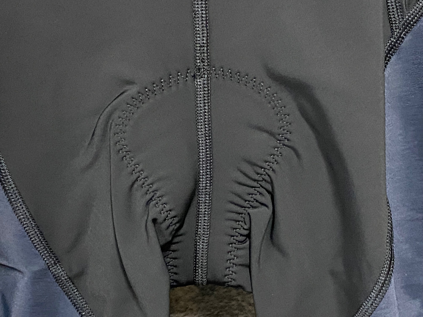 IW939 スキンズ SKINS DNAmic トライアスロン スキンスーツ M ブラック バックジップ