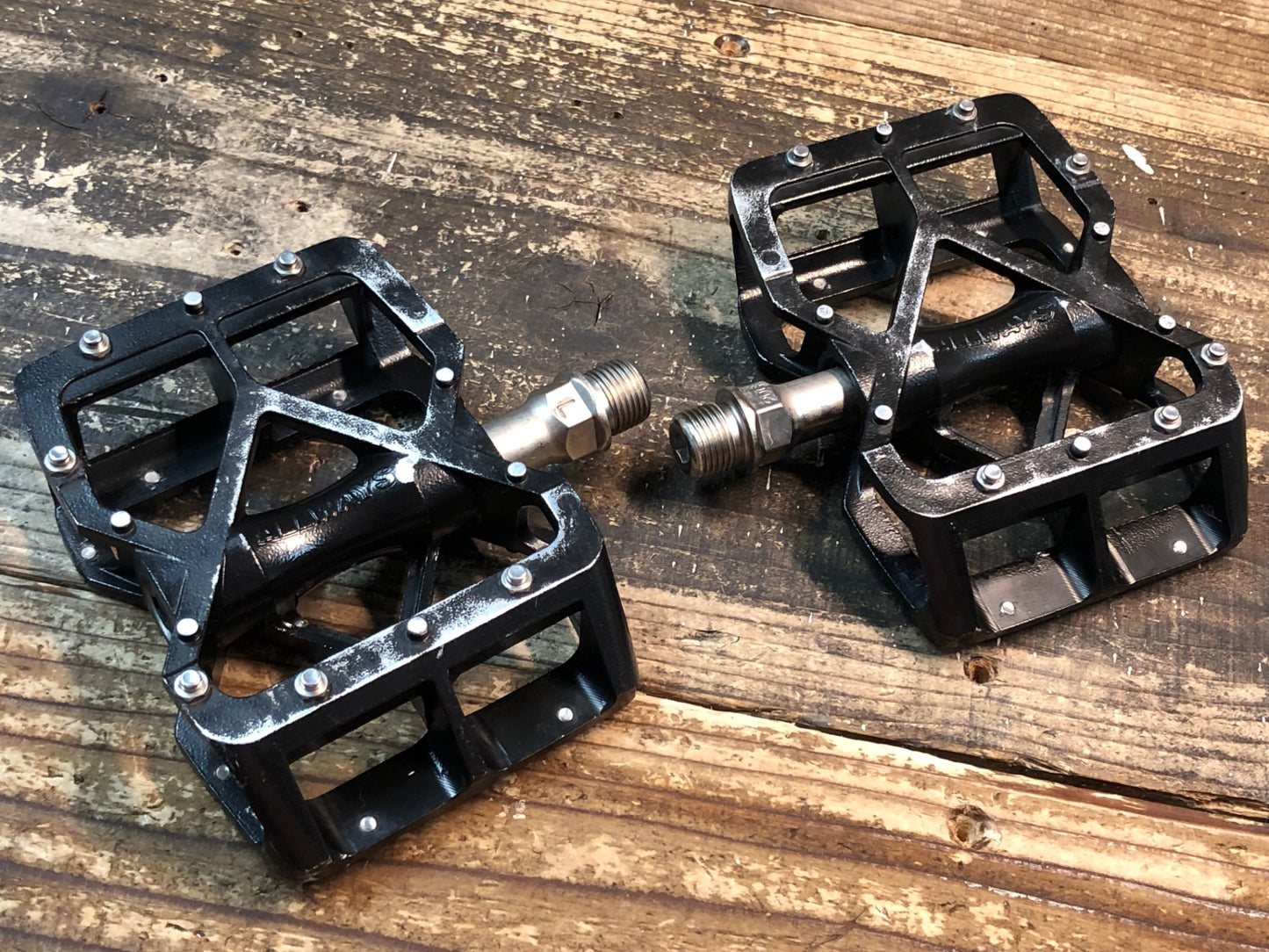 IX262 三ヶ島 MKS ALLWAYS フラットペダル 黒