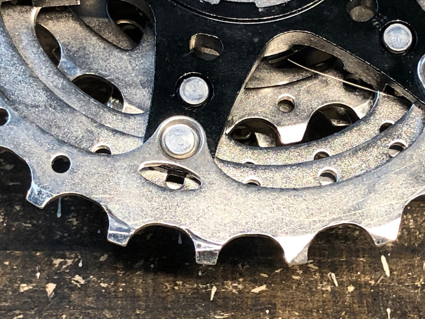 IN403 シマノ SHIMANO 105 CS-R7000 スプロケット 11-28T 11s