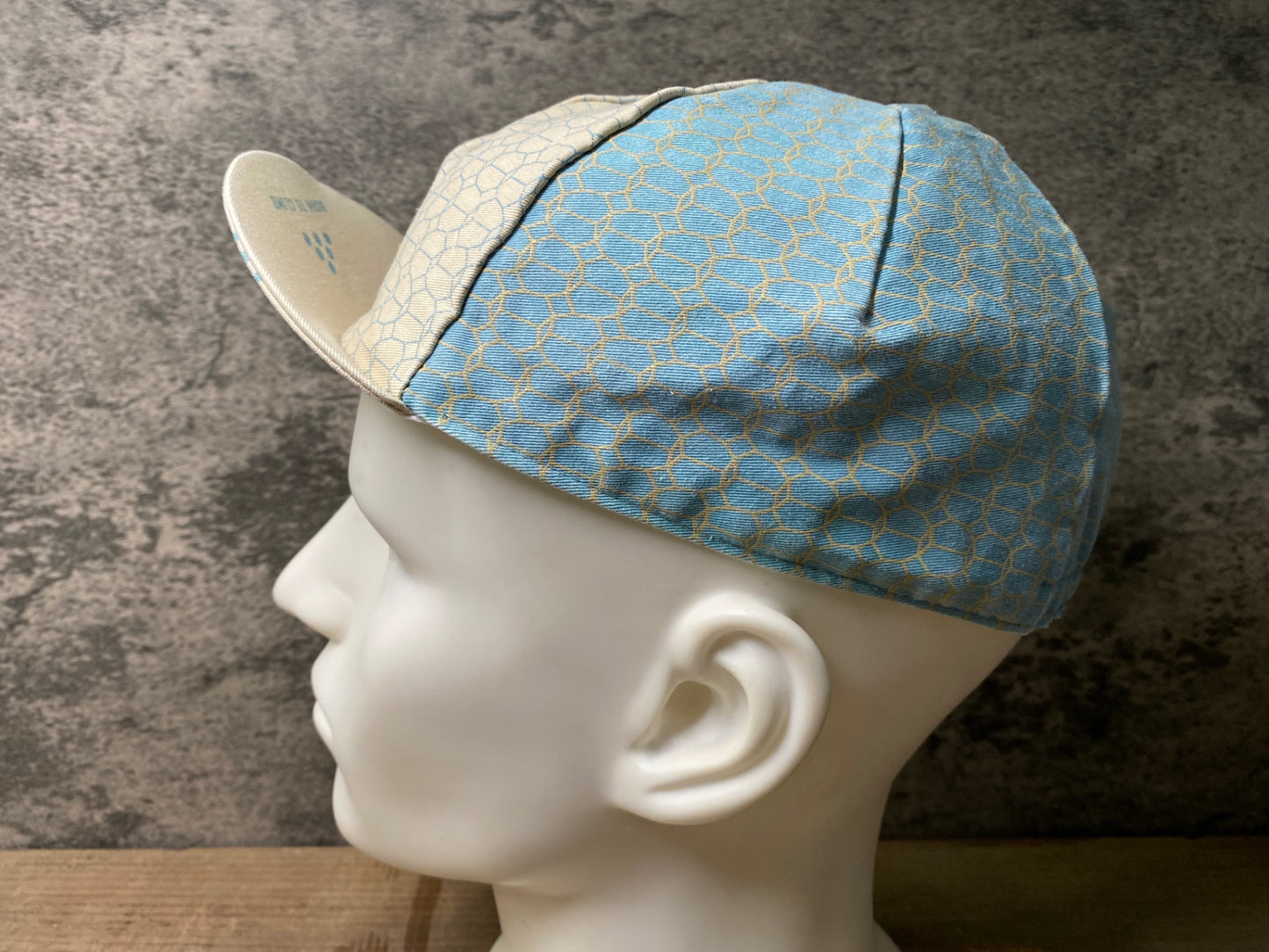 IT981 イザドア isadore サイクルキャップ 水色 ワンサイズ