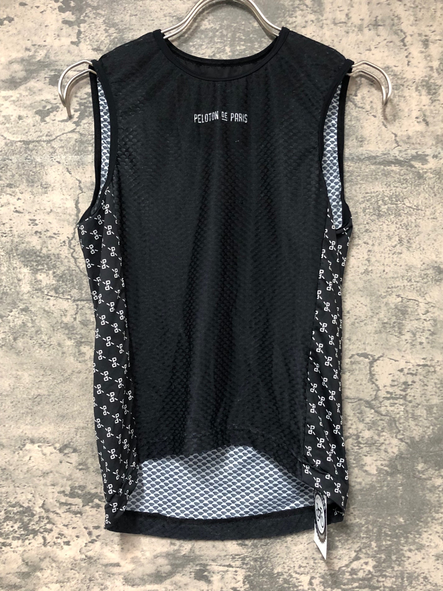 IW788 プロトンドパリ Peloton de Paris ノースリーブ べースレイヤー 黒 XS