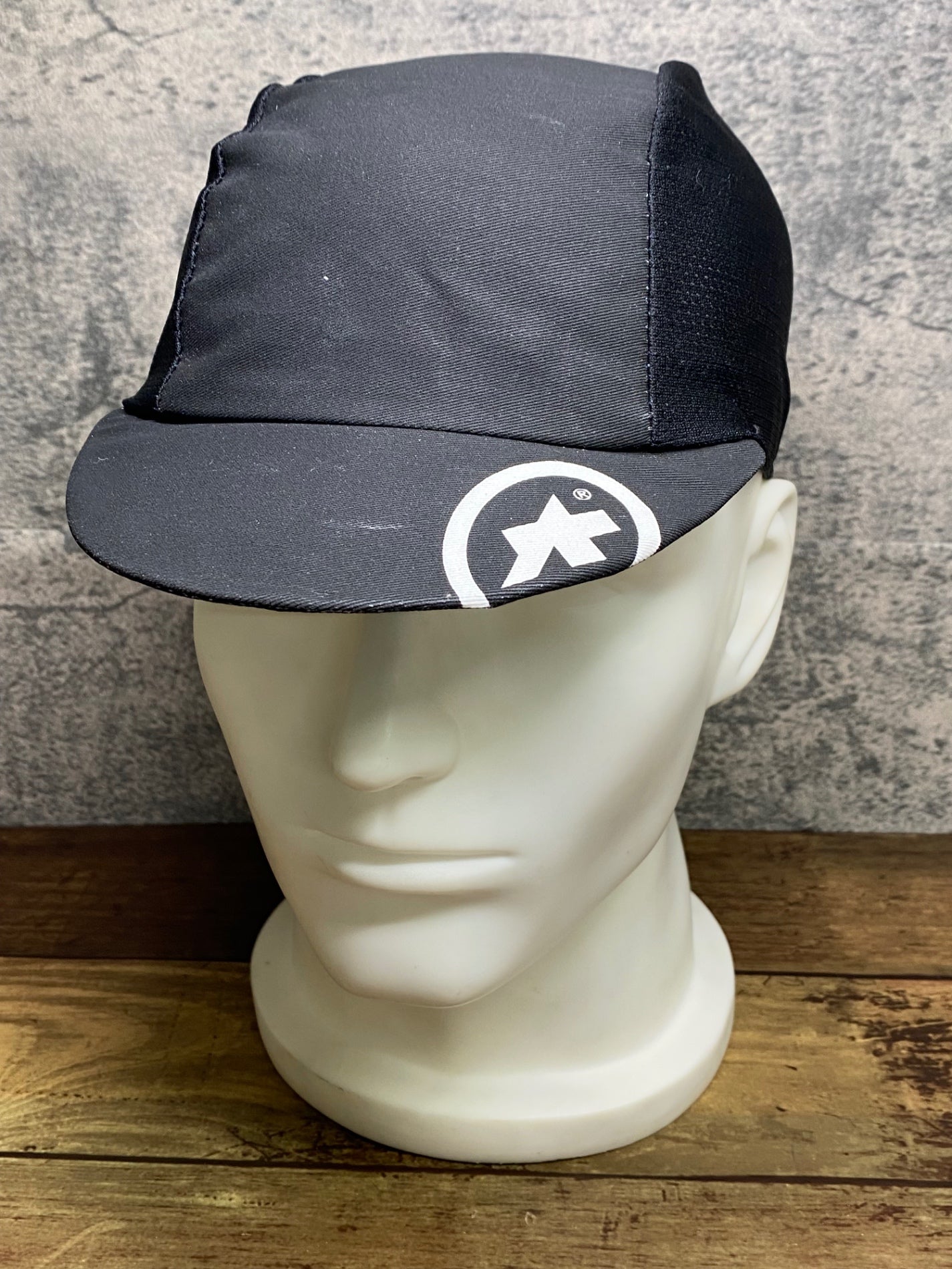 IO384 アソス assos サイクルキャップ 黒