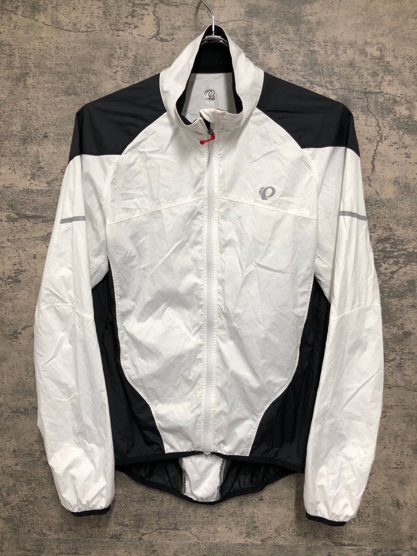 IZ767 パールイズミ PEARL iZUMi 長袖 ウィンドブレーカー 白 黒 M