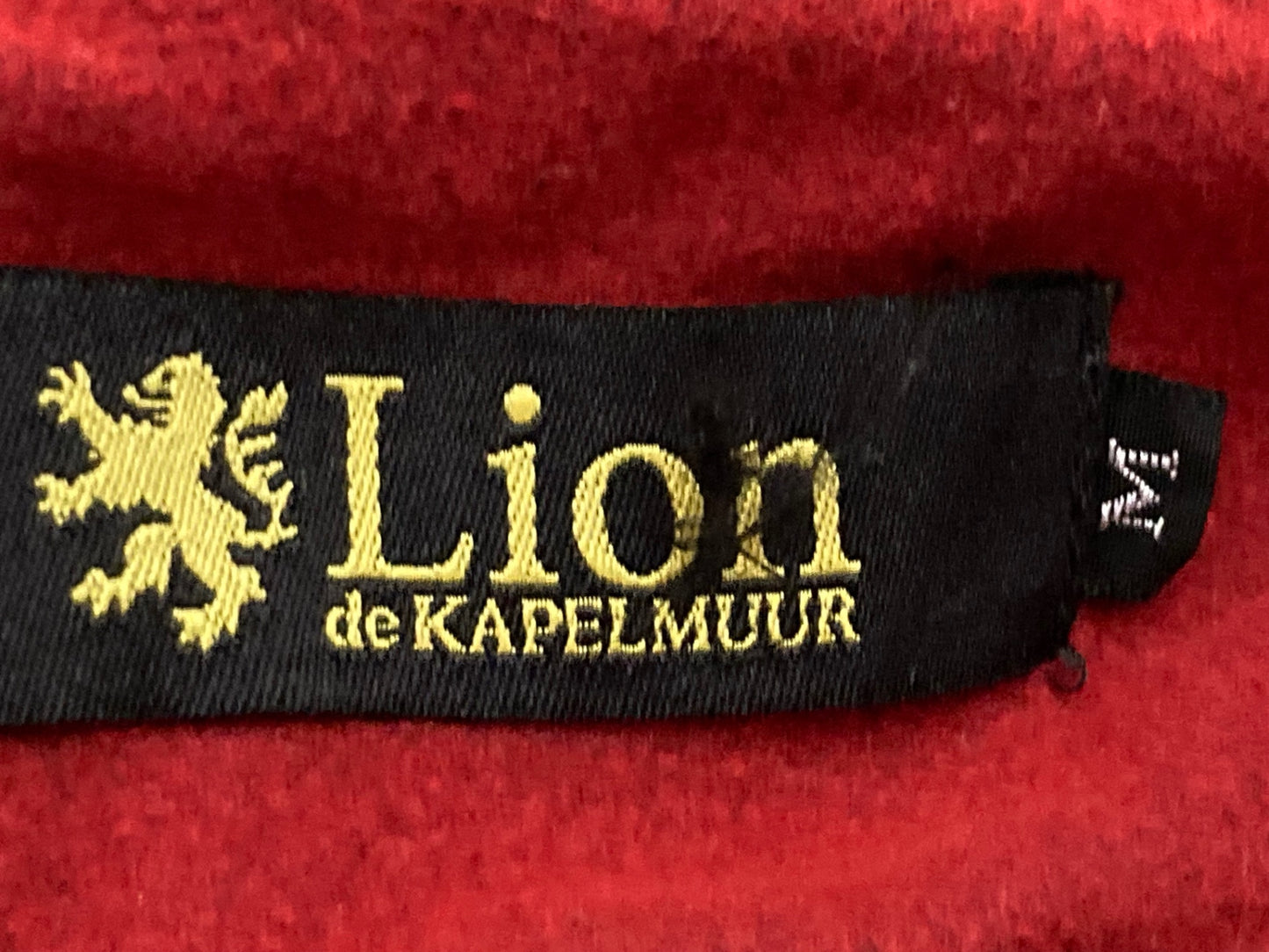 HT184 リオンドカペルミュール Lion de kapelmuur 長袖サイクルジャケット 黒 M ※ほつれあり、内側汚れ