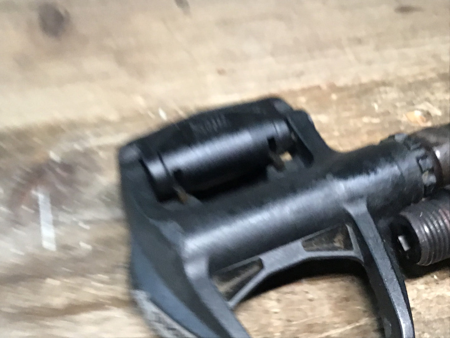 IN677 シマノ SHIMANO PD-R550 ビンディングペダル SPD-SL