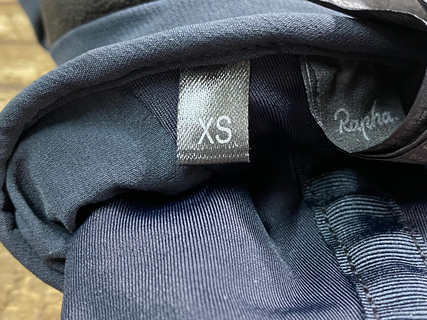 JA808 ラファ Rapha GORE-TEX INSULATED WATERPROOF GLOVE 長指 グローブ グレー XS 裏起毛