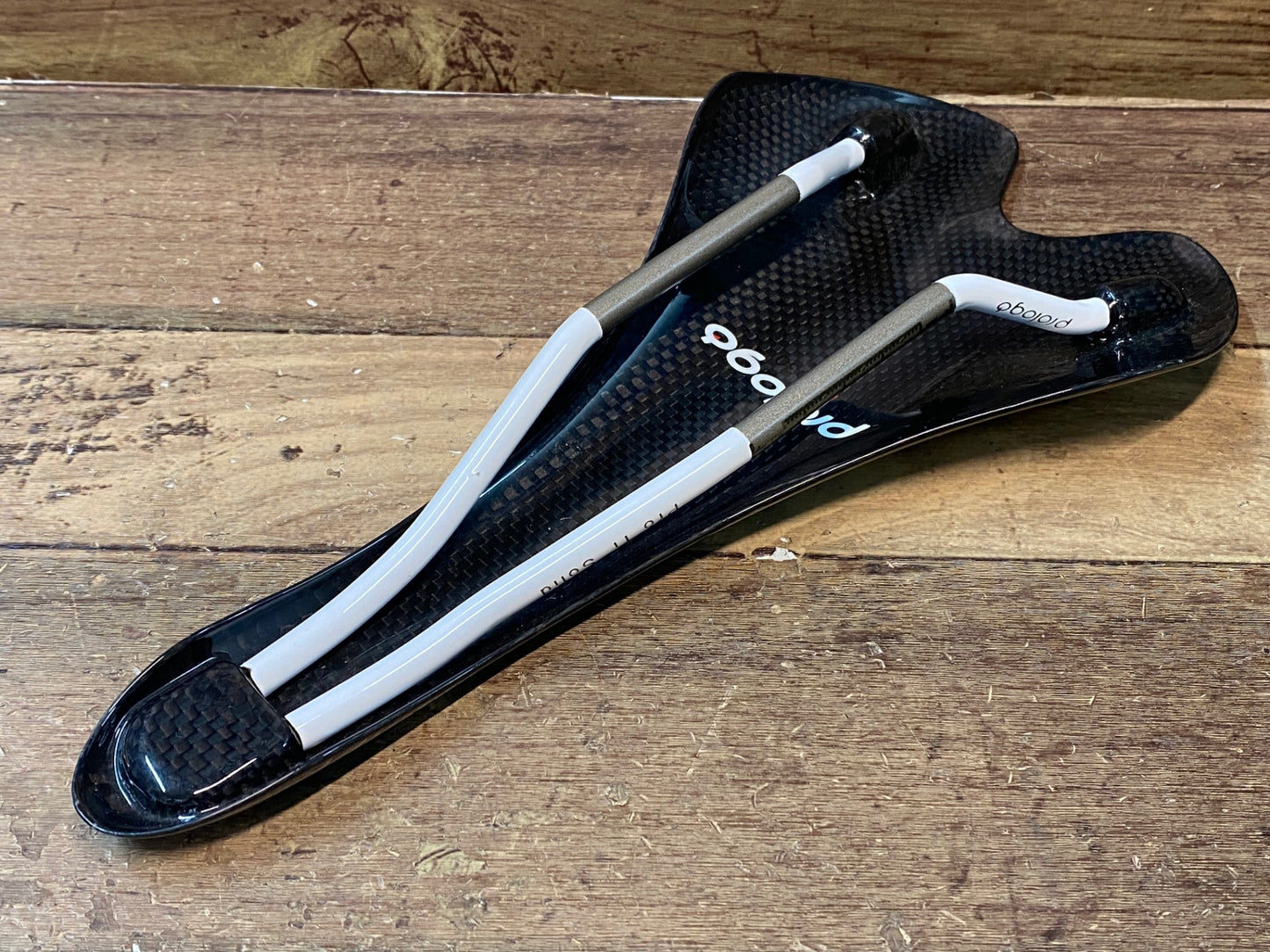 IM819 プロロゴ prologo c.one30 サドル 白 黒 Pro Ti Solidレール