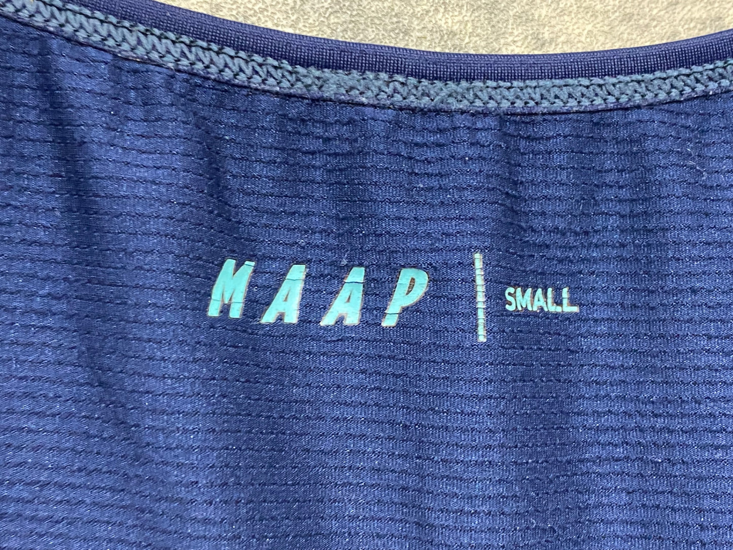 IS747 マープ MAAP ノースリーブ ベースレイヤー 紺 S