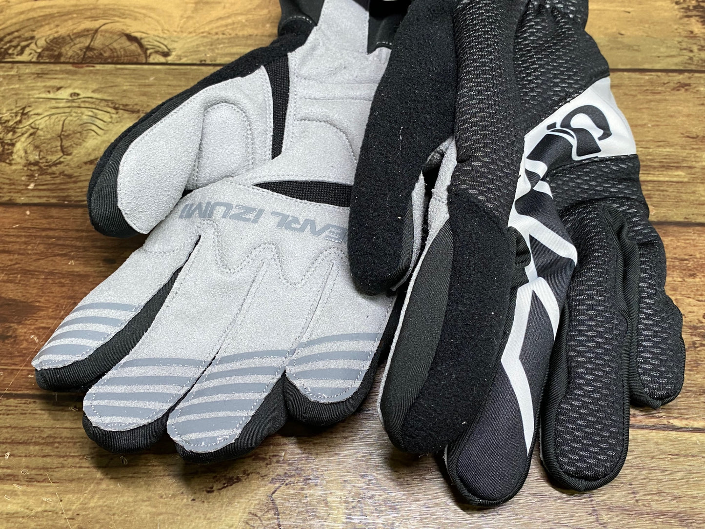 JA652 パールイズミ PEARL iZUMi ウィンドブレークサーモグローブ 黒 L