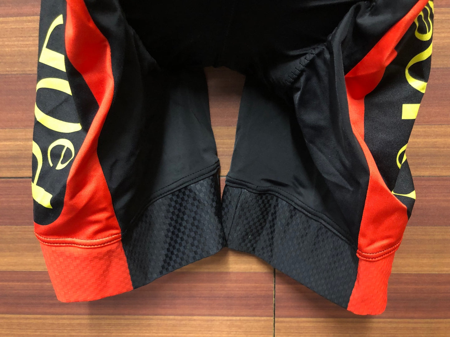 IT008 パールイズミ PEARL iZUMi レーサーパンツ 黒 オレンジ PAOPAO