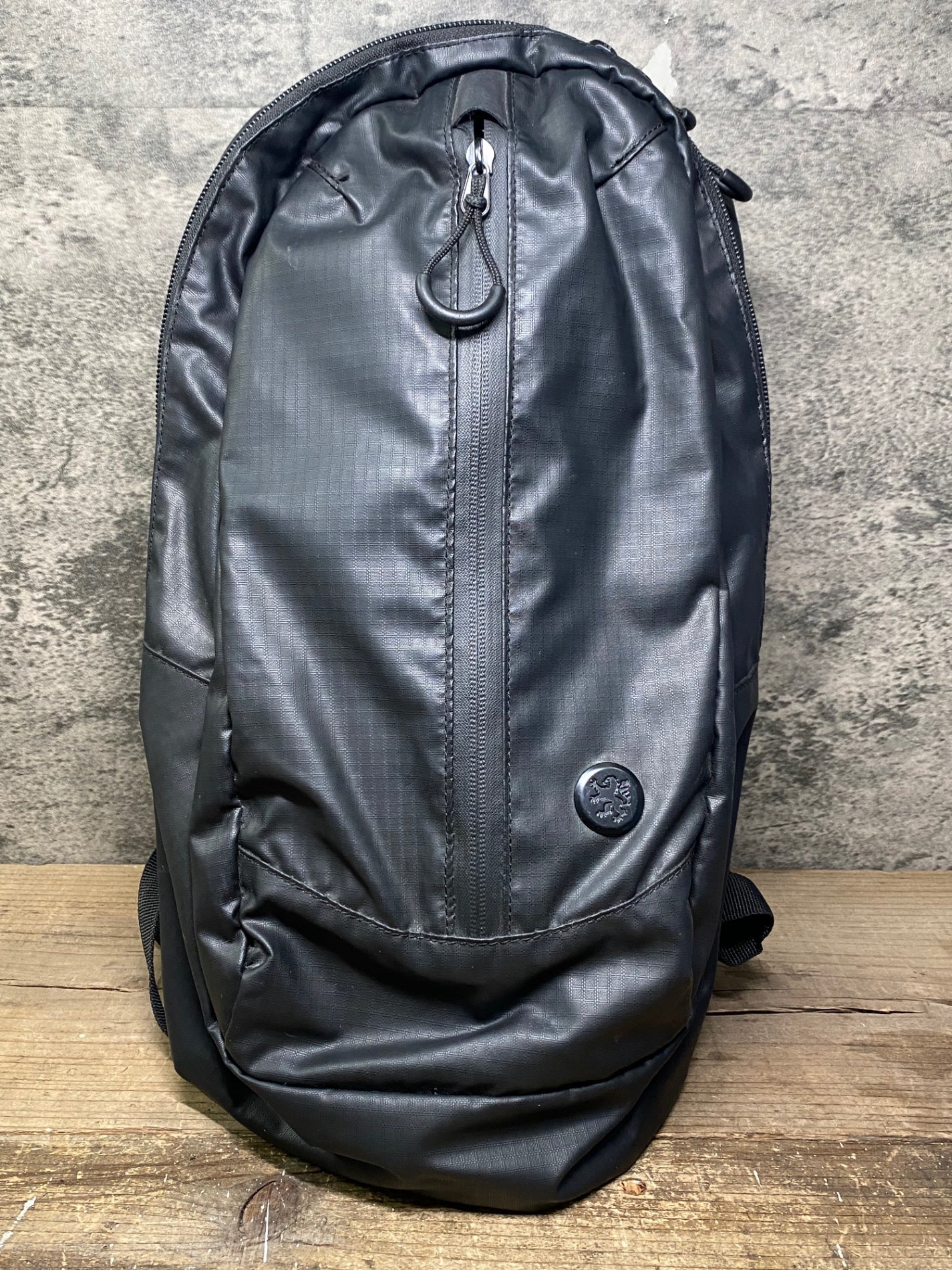 IX285 カペルミュール kapelmuur ミニリュック バックパック 黒