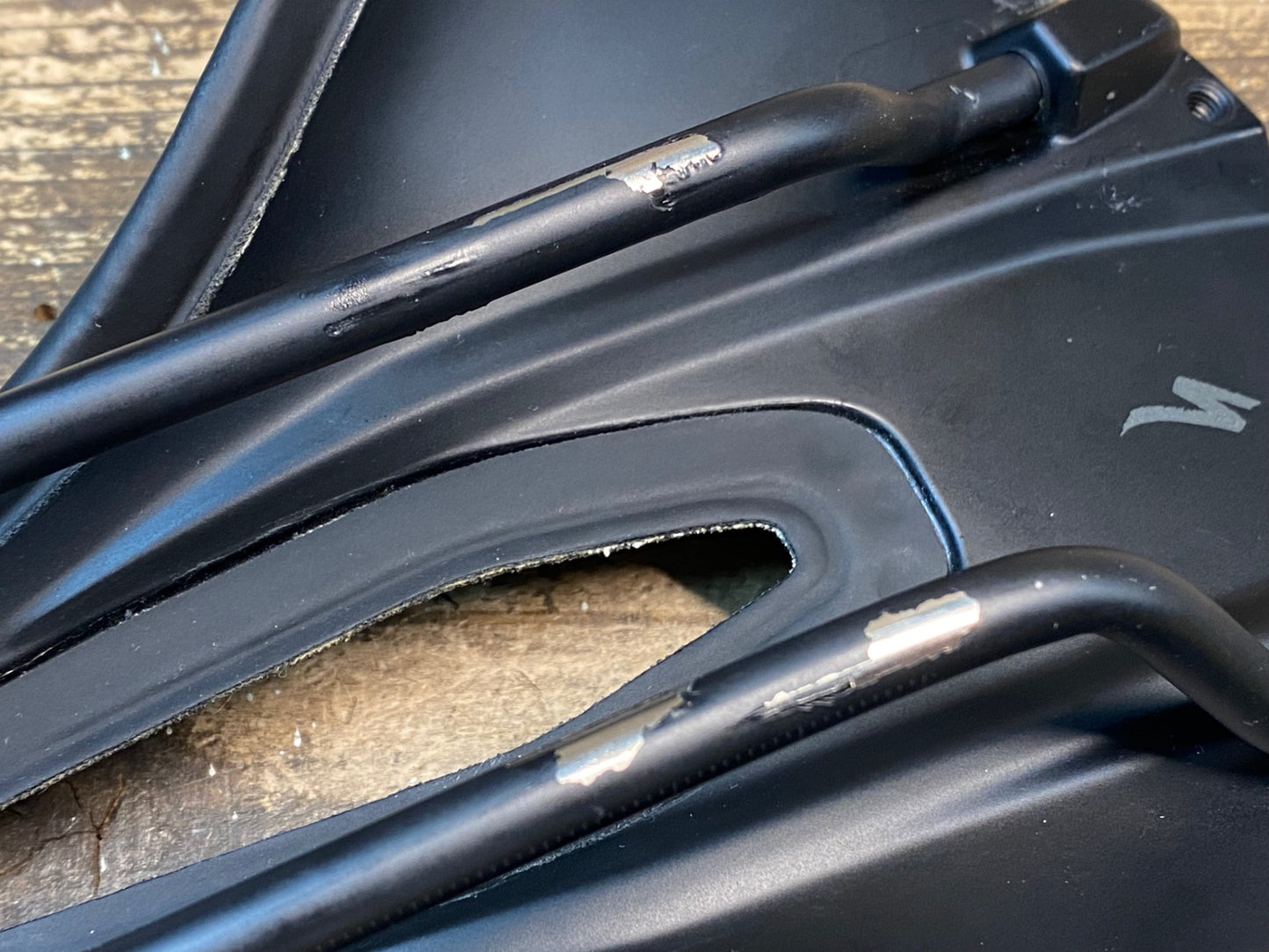 IX442 スペシャライズド SPECIALIZED パワー POWER ARC サドル HOLLOW Tiレール 168mm