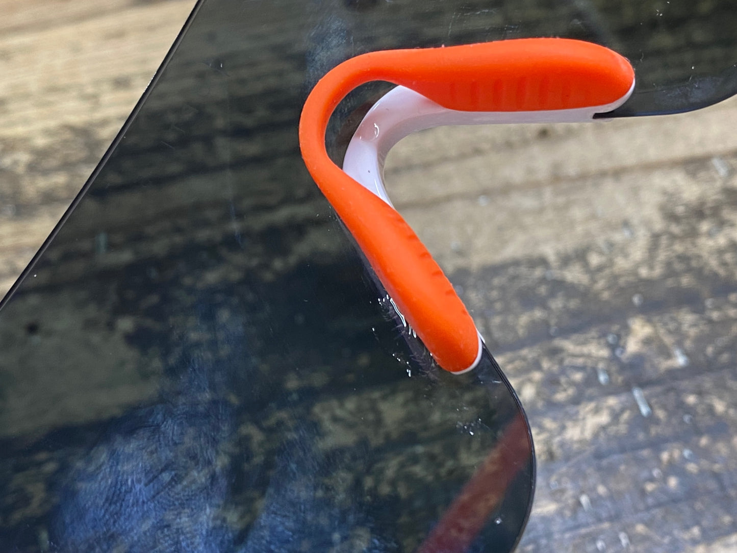 JD573 ジャイアント GIANT Helio D01 サングラス アイウェア 紺 オレンジ レンズ剥げ