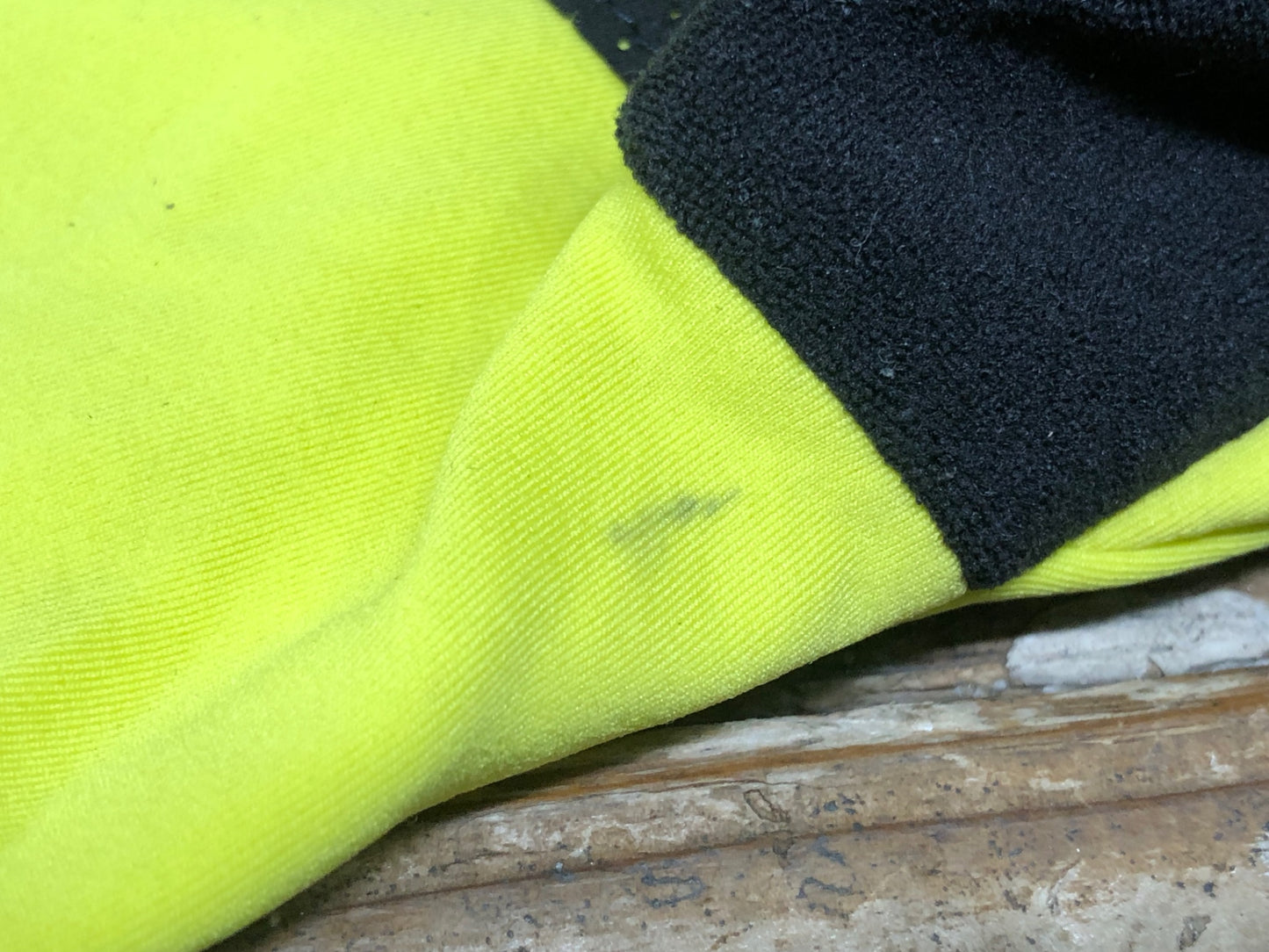 IW759 ラファ Rapha PRO TEAM GLOVES 長指 グローブ 黄 M 汚れ