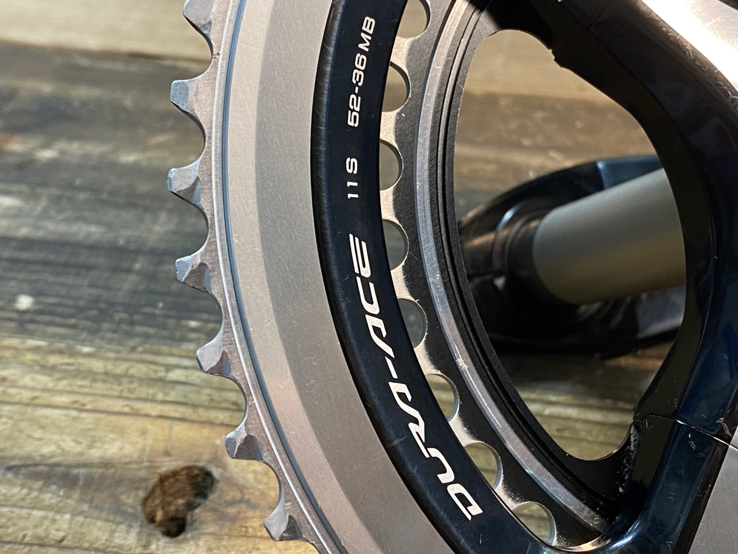 IO682 シマノ SHIMANO デュラエース DURA-ACE FC-9000 クランクセット 167.5mm 52/36T 11S 点検済