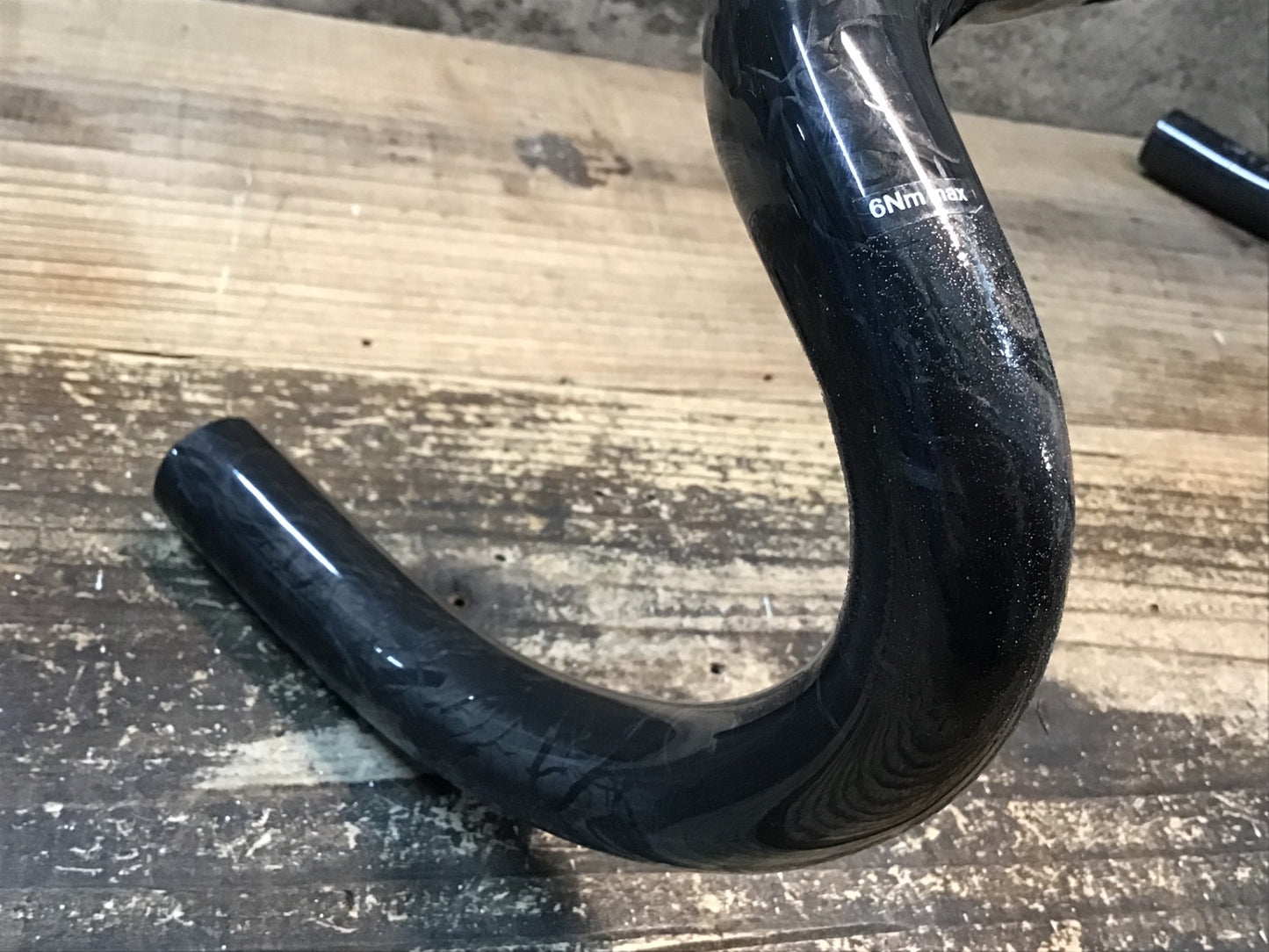 HI042 TNi SL カーボン ドロップハンドル エンドC-C400mm Φ31.8