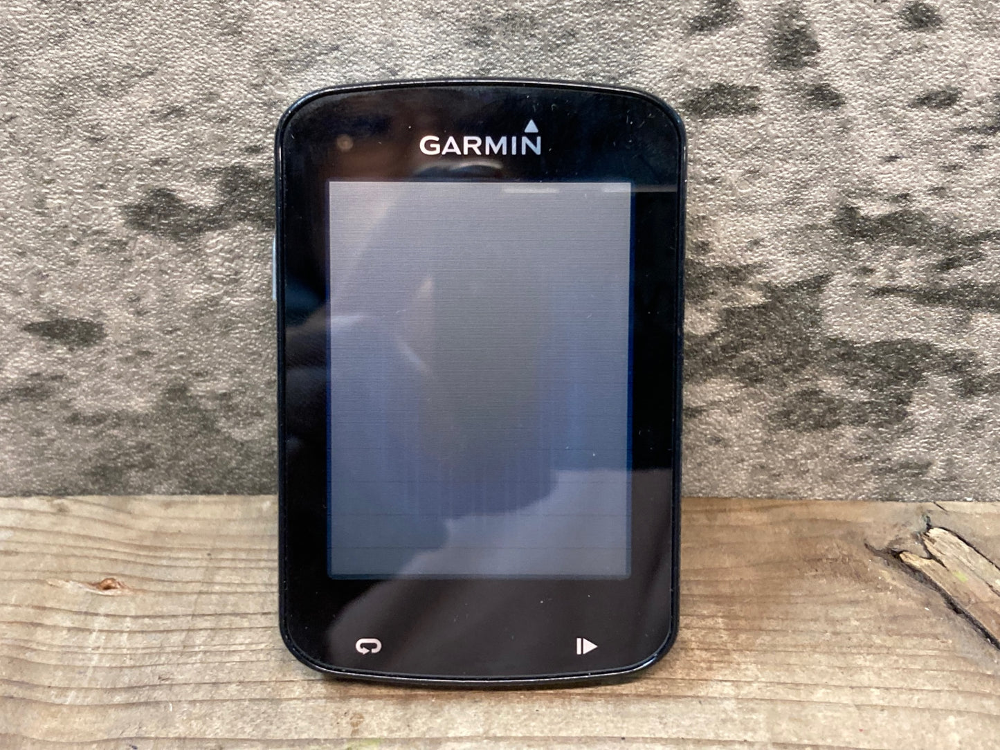 IT782 ガーミン GARMIN エッジ EDGE 820J サイクルコンピューター 動作確認済 ※液晶日焼け