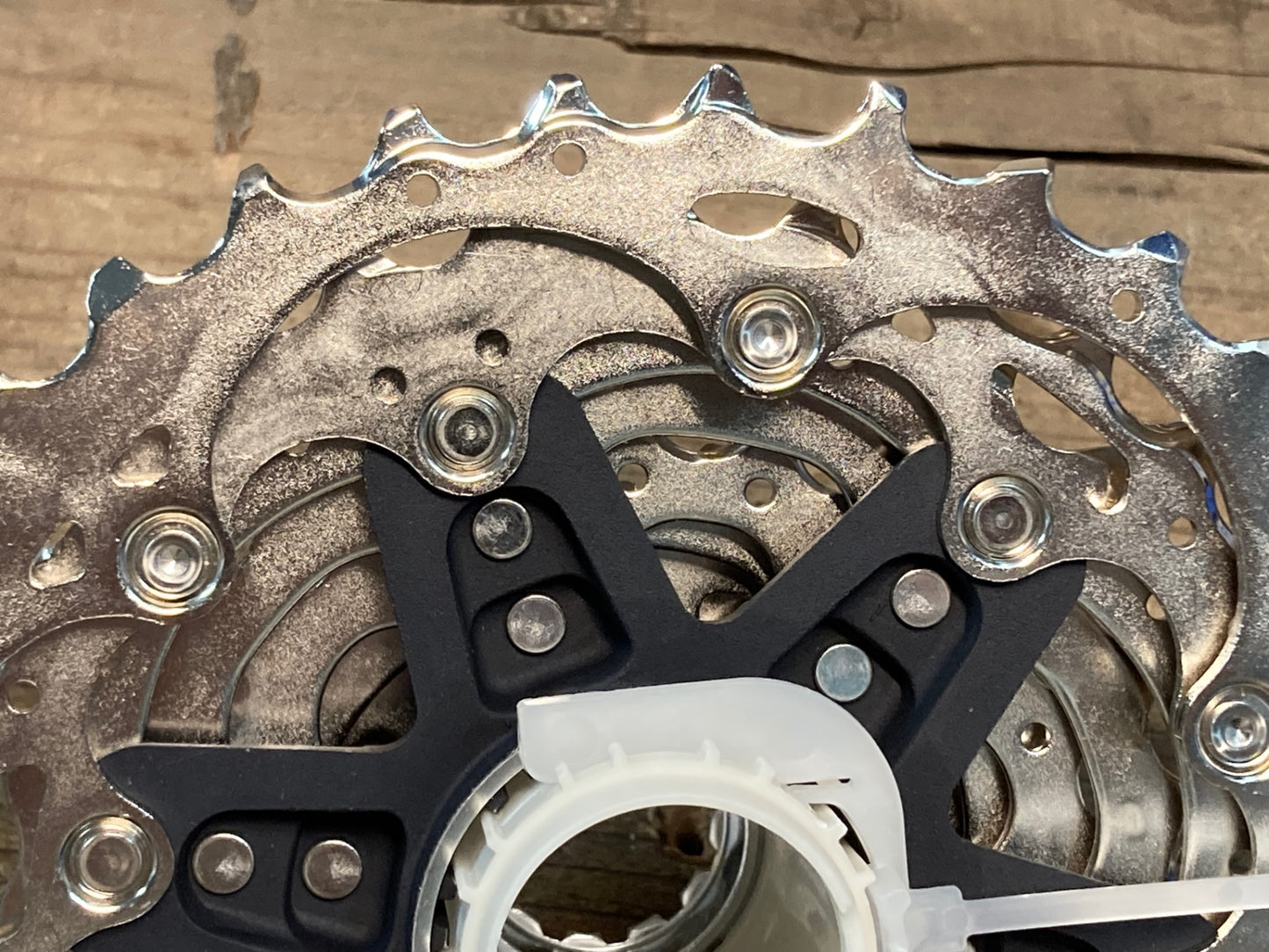 IQ121 シマノ SHIMANO 105 CS-R7100-12 スプロケット 12s 11-34T