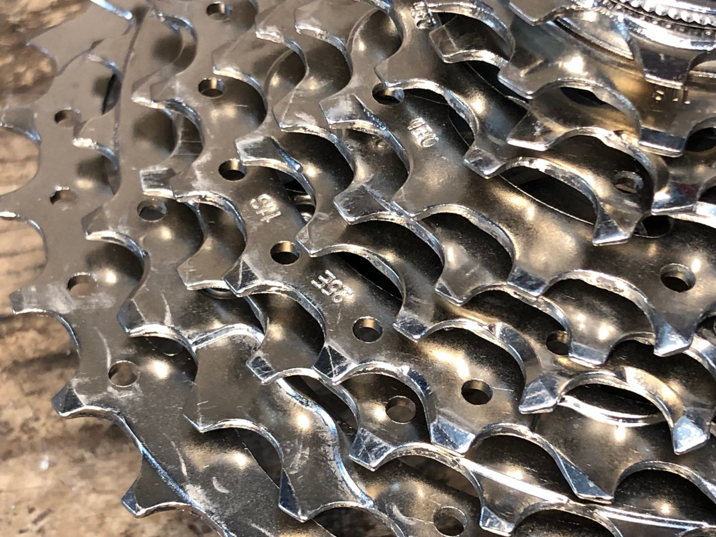 JA278 シマノ SHIMANO CS-HG700 スプロケット 11-34T 11S