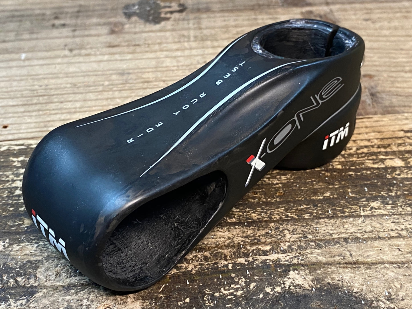 IY303 ITM X-ONE ステム カーボン 90mm Φ31.8 1-1/4 ※コラム側内ガリ傷