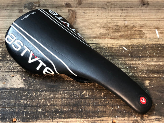 IU261 アスチュート ASTUTE RUSH SR サドル 黒 TITANV レール