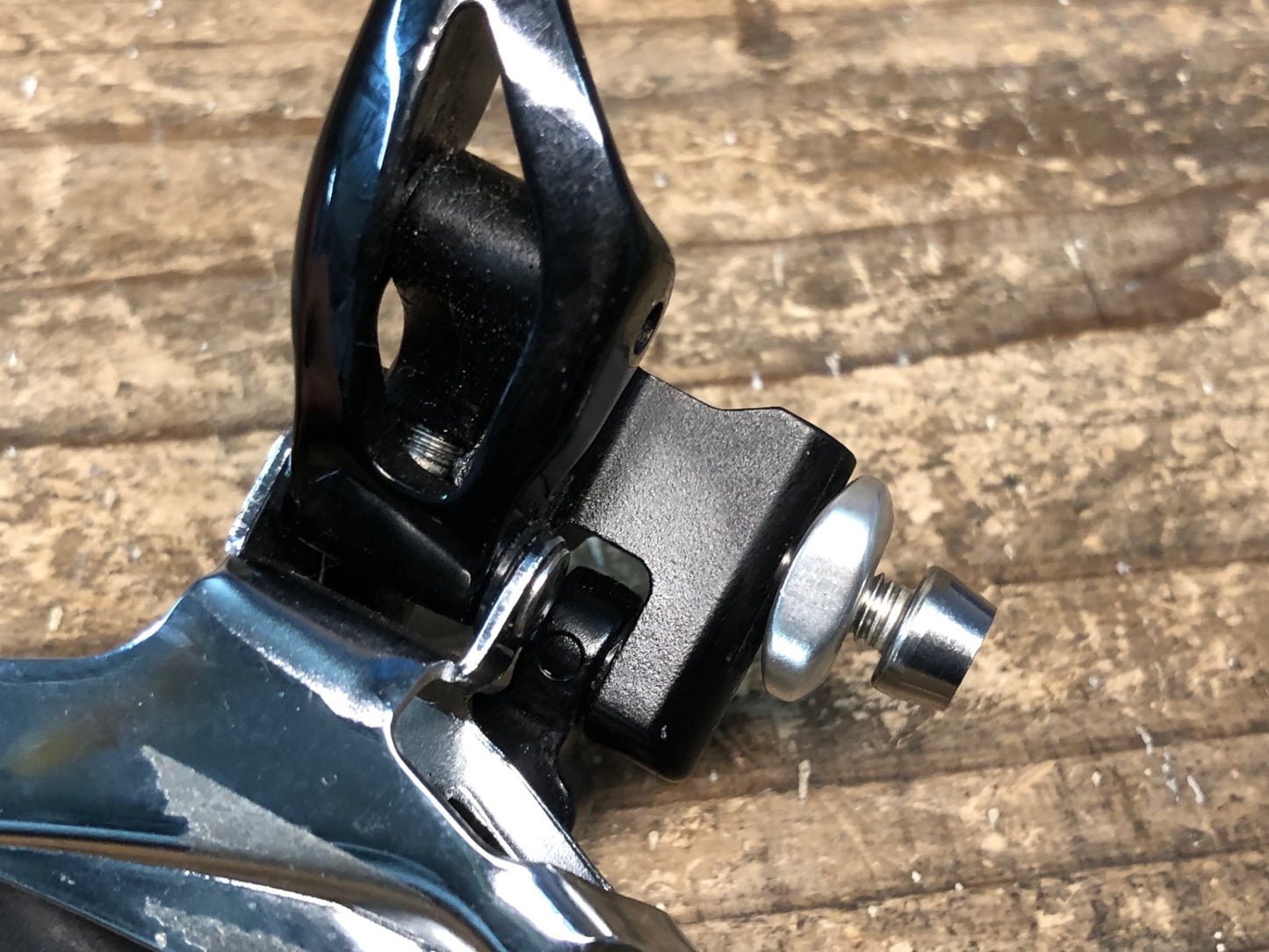 IS313 シマノ SHIMANO 105 FD-5800 フロントディレイラー 2S 直付