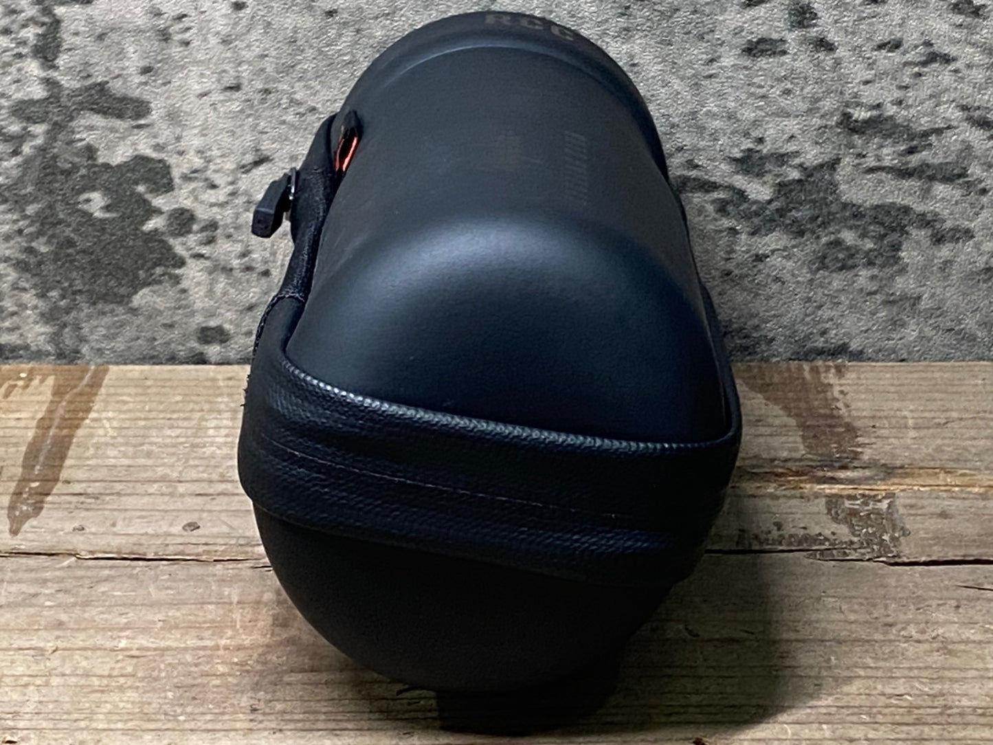 IU459 ラファ Rapha RCC ツールケース 黒 ※タイヤレバー付属