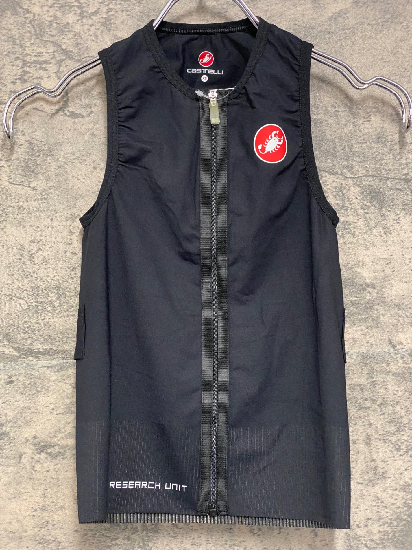 IZ470 カステリ CASTELLI ROSSOCORSA BODY PAINT ジレ サイクルベスト 黒 XS