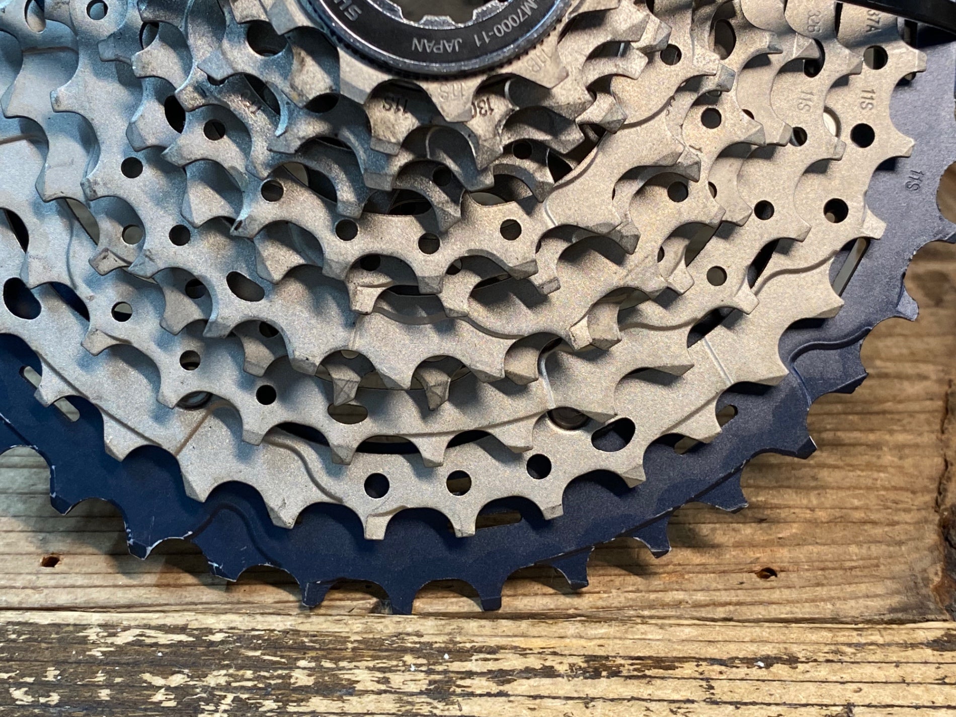 SHIMANO 「シマノ」 SLX CS-M7000 11-42T スプロケット / AKIBA