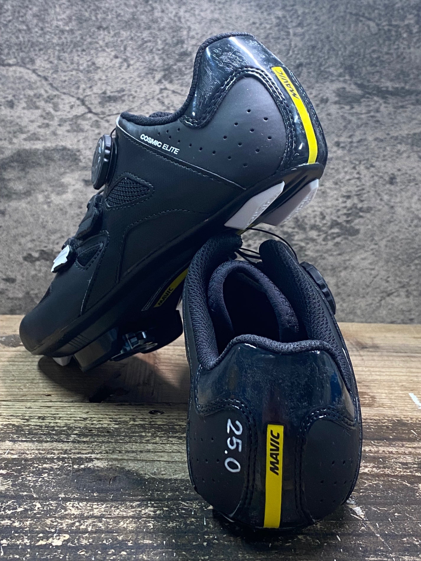 JC696 未使用品 マヴィック MAVIC COSMIC ELITE ビンディングシューズ 黒 EU40 SPDアタッチメント ペン字あり