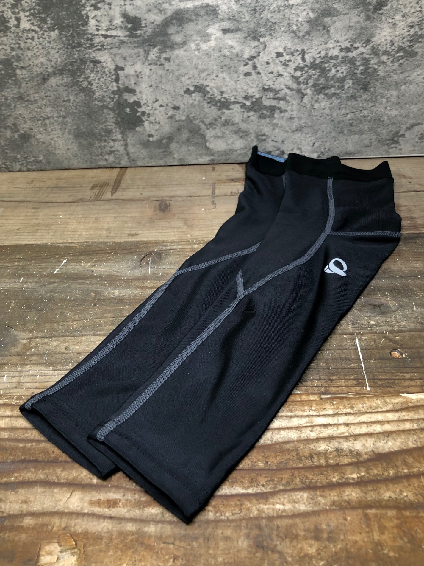 IL489 パールイズミ PERALiZUMi 裏起毛 アームカバー 黒 L