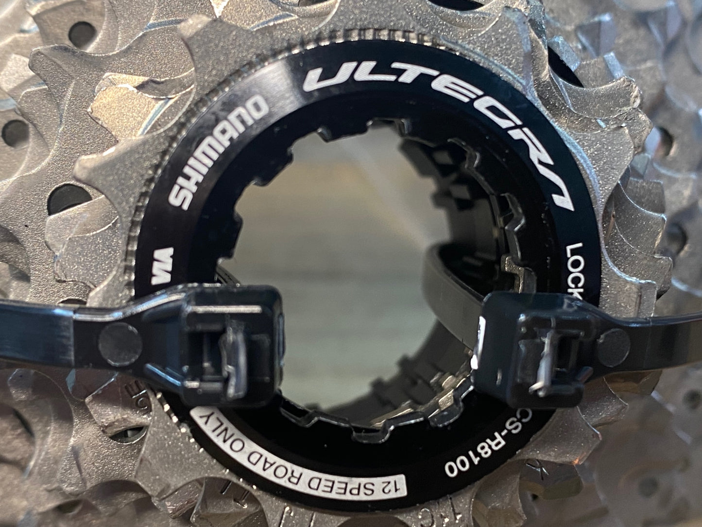 II143 シマノ SHIMANO アルテグラ ULTEGRA CS-R8100 スプロケット 11-30T 12S