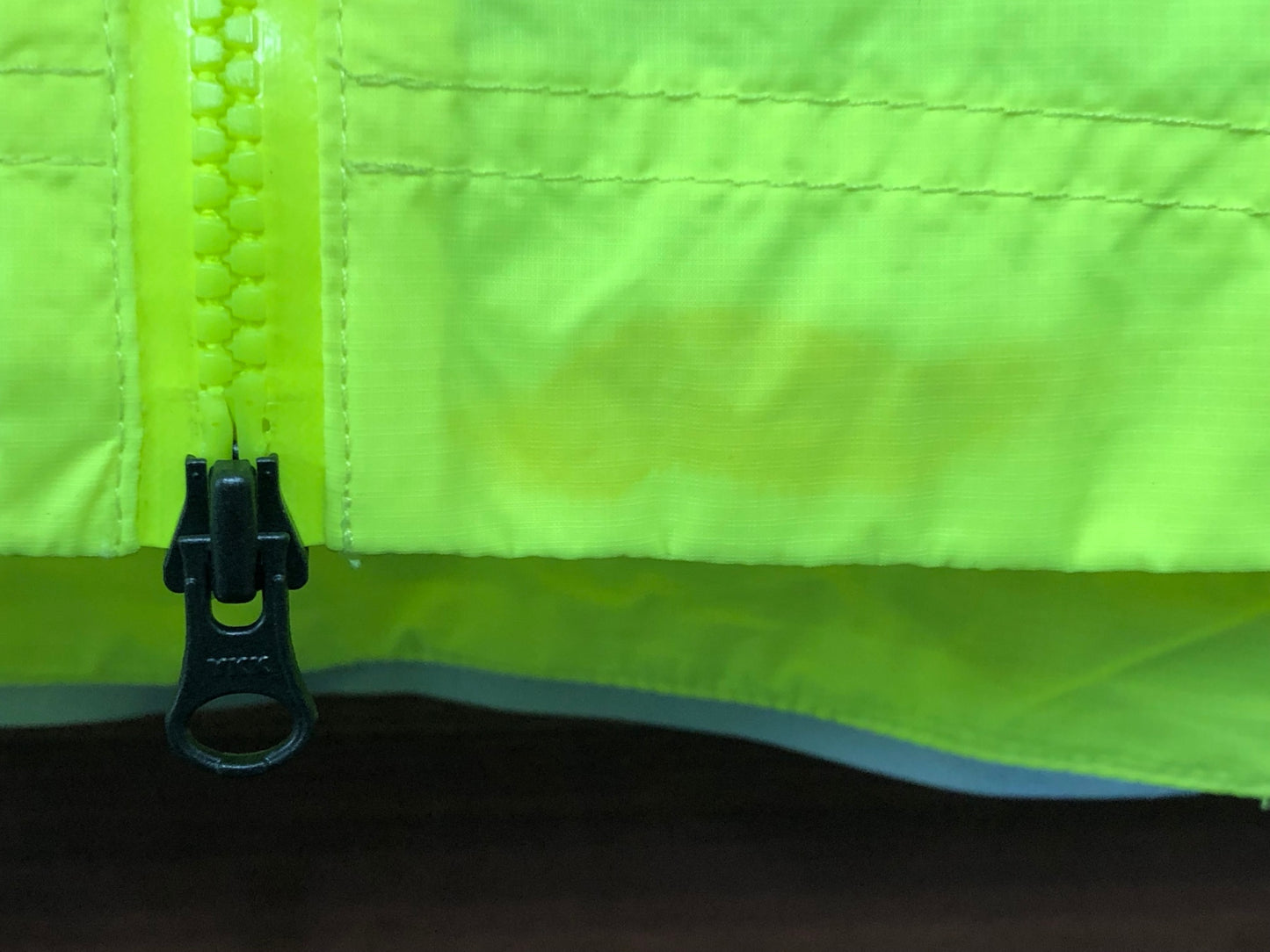 IS236 ボントレガー BONTRAGER ウィンドブレイカー M 蛍光黄色