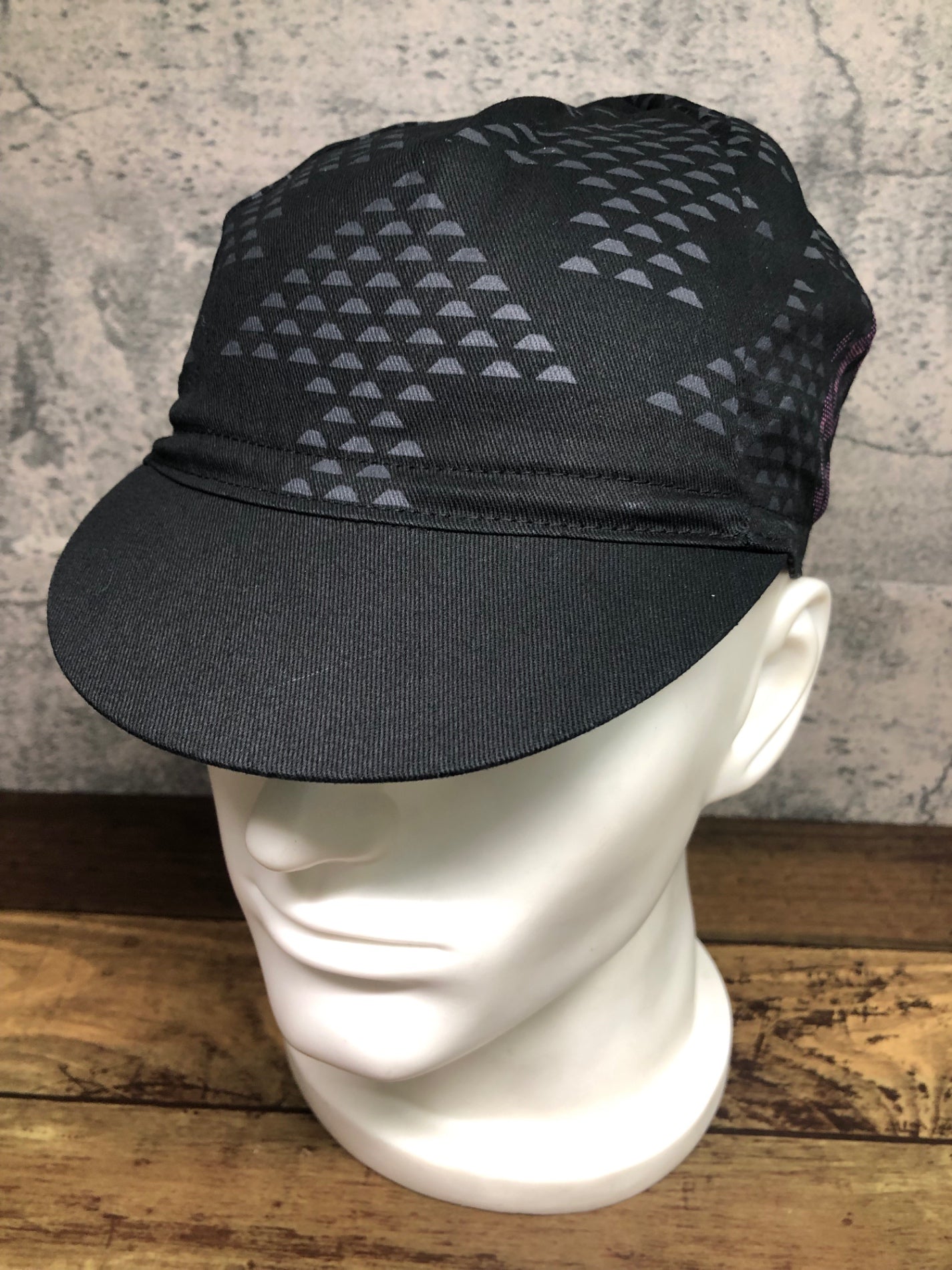 IT256 ラファ Rapha A DAY IN NELL CAP サイクルキャップ 黒 ピンク ONE SIZE