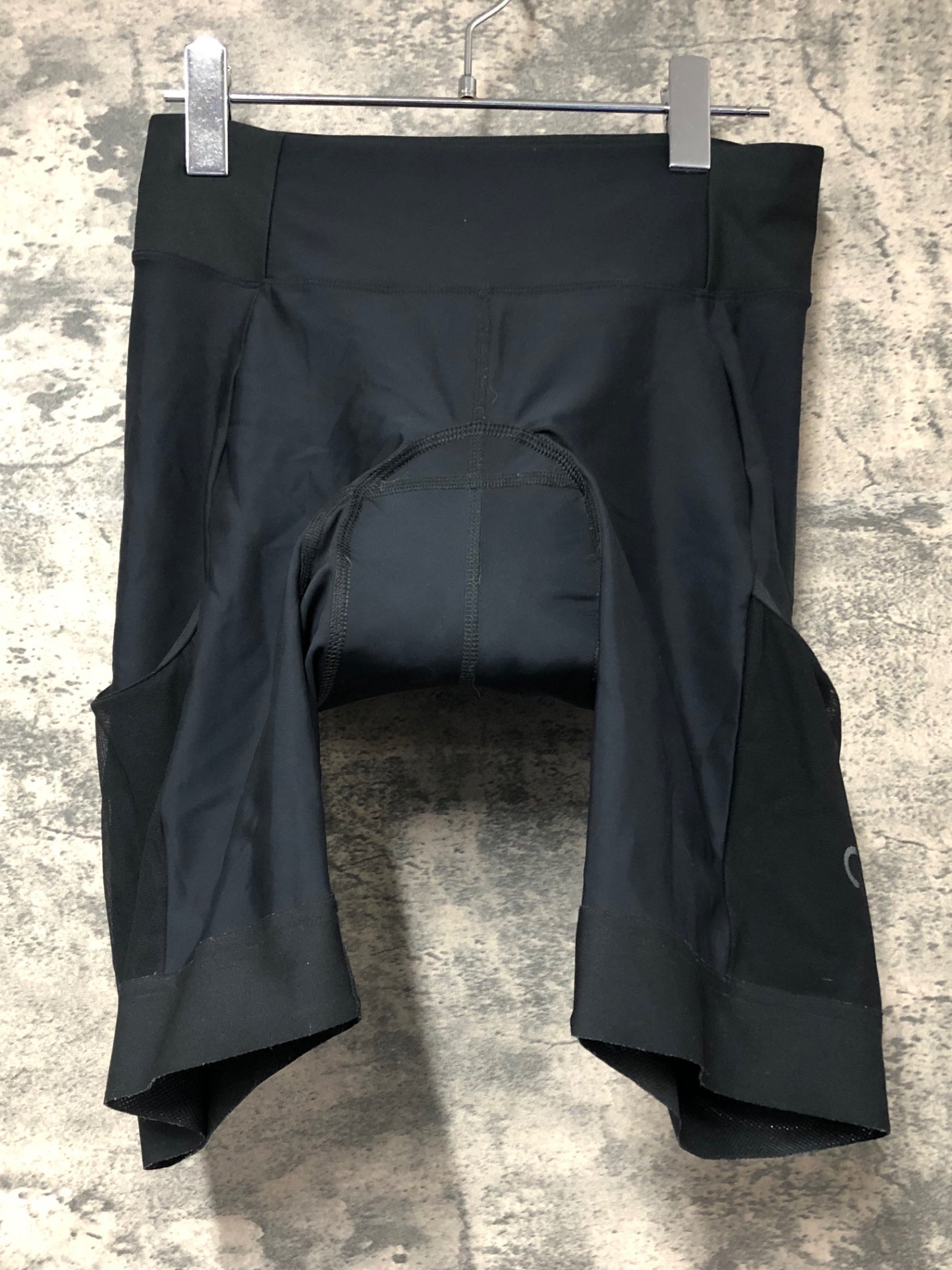 IX377 ラファ Rapha WOMEN'S CORE CARGO SHORTS レーサーパンツ 黒 M