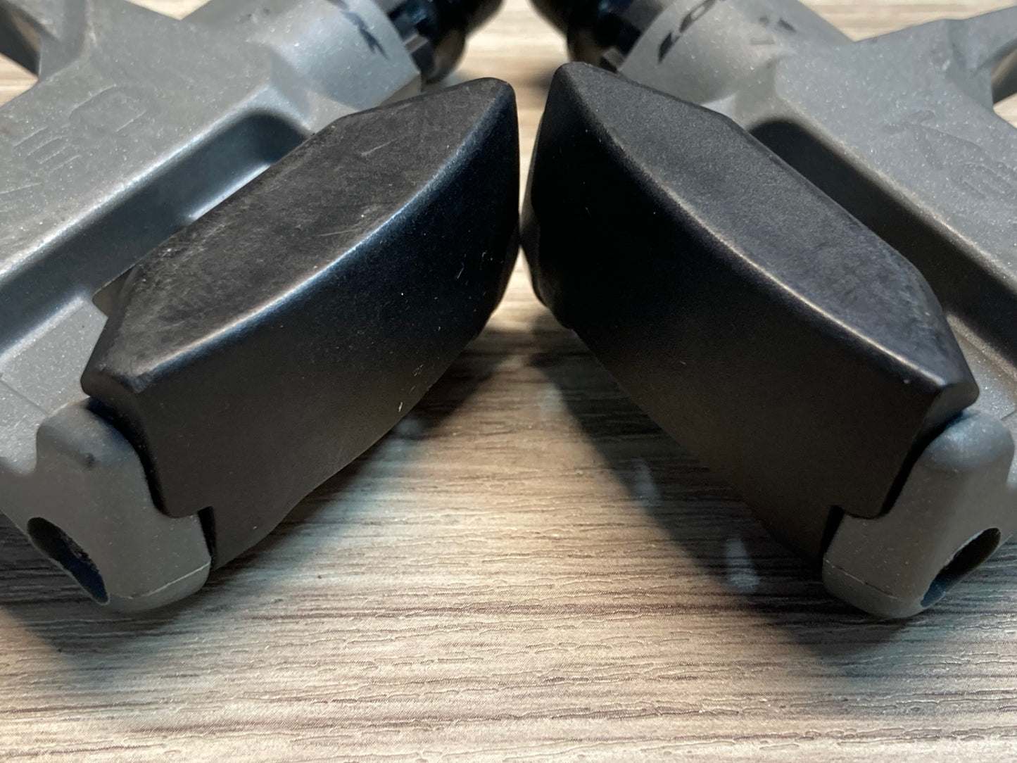 IW326 ルック LOOK ケオイージー KEO EASY ビンディングペダル クリート付属