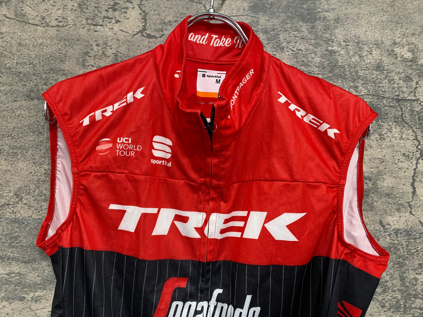 IT487 スポーツフル sportful ジレ サイクルベスト 赤 黒 M Segafredo ZANETTI