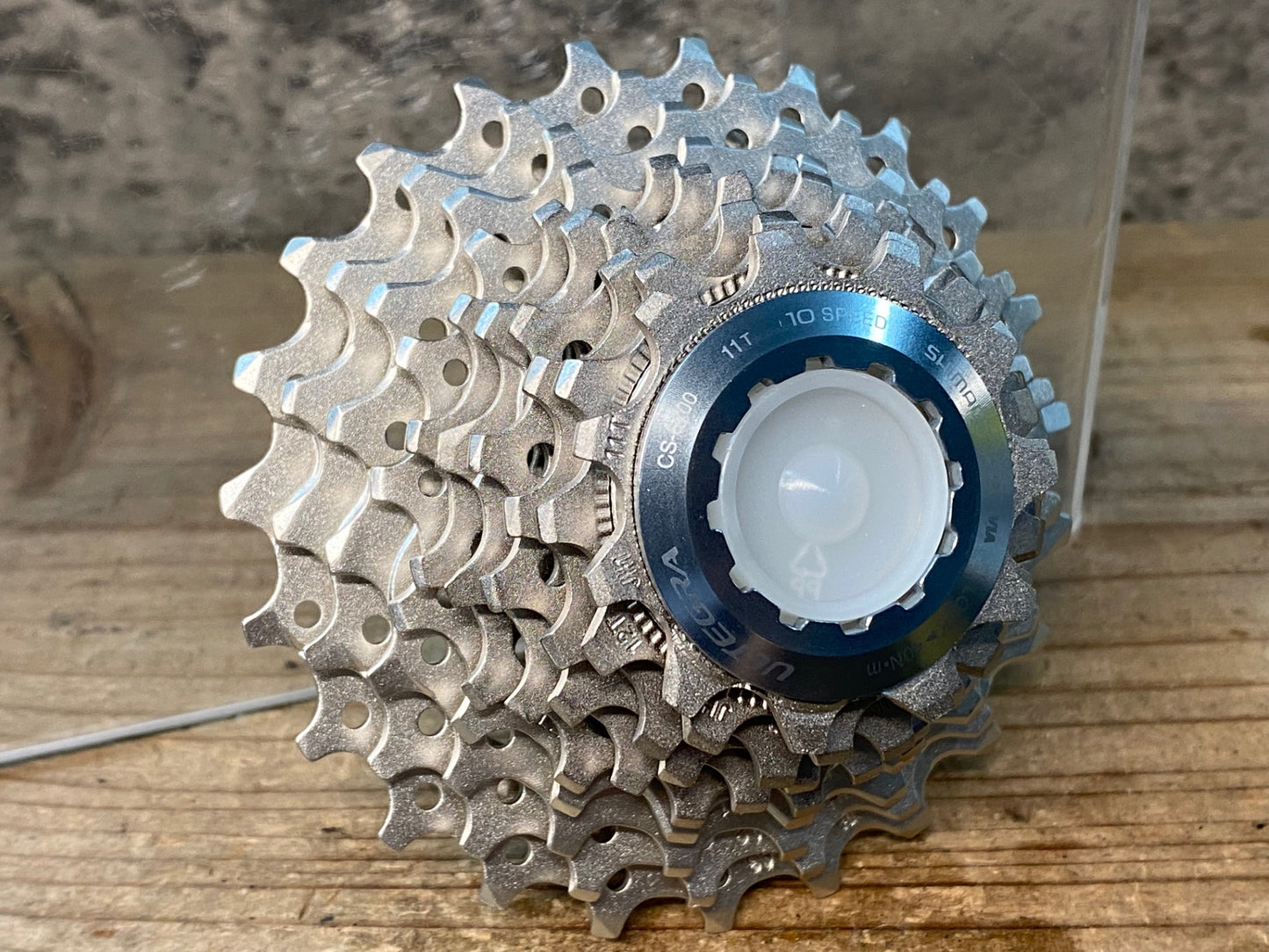 IV579 シマノ SHIMANO アルテグラ ULTEGRA CS-6700 スプロケット 11-23T