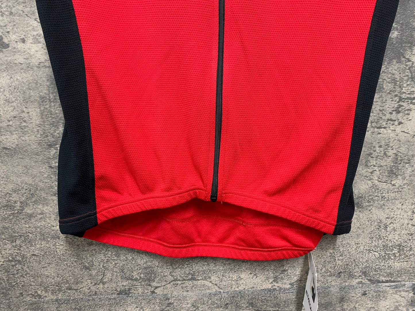 JC659 エチュンド ETXEONDO 半袖 サイクルジャージ 赤 黒 L 未使用