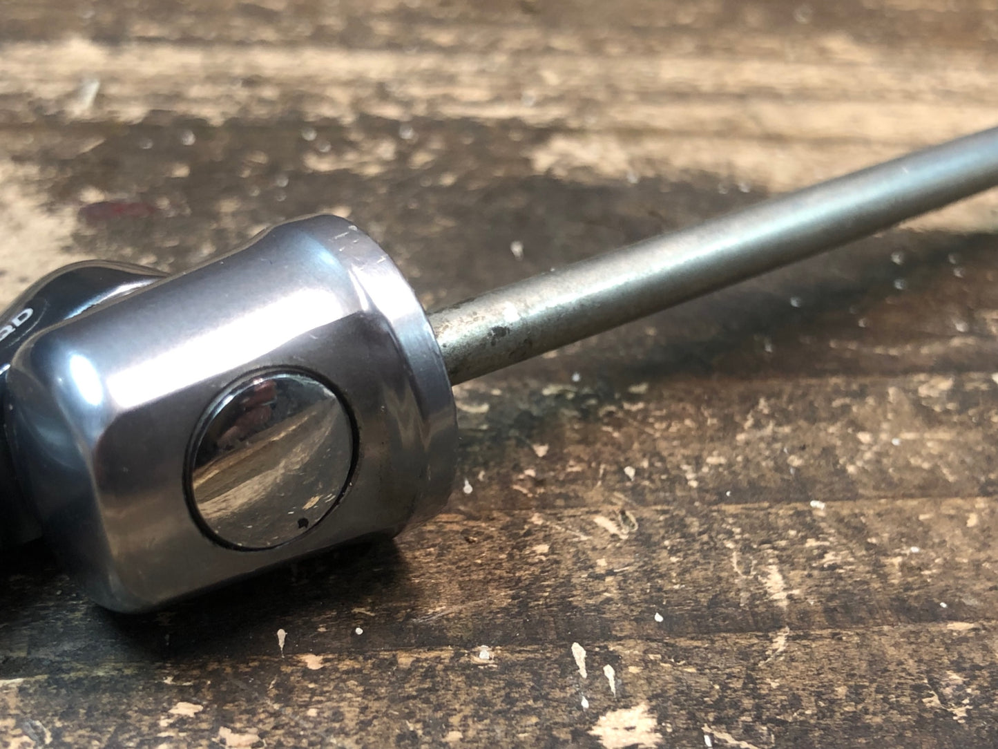 IW645 シマノ SHIMANO WH-9000 クイックリリース フロントのみ